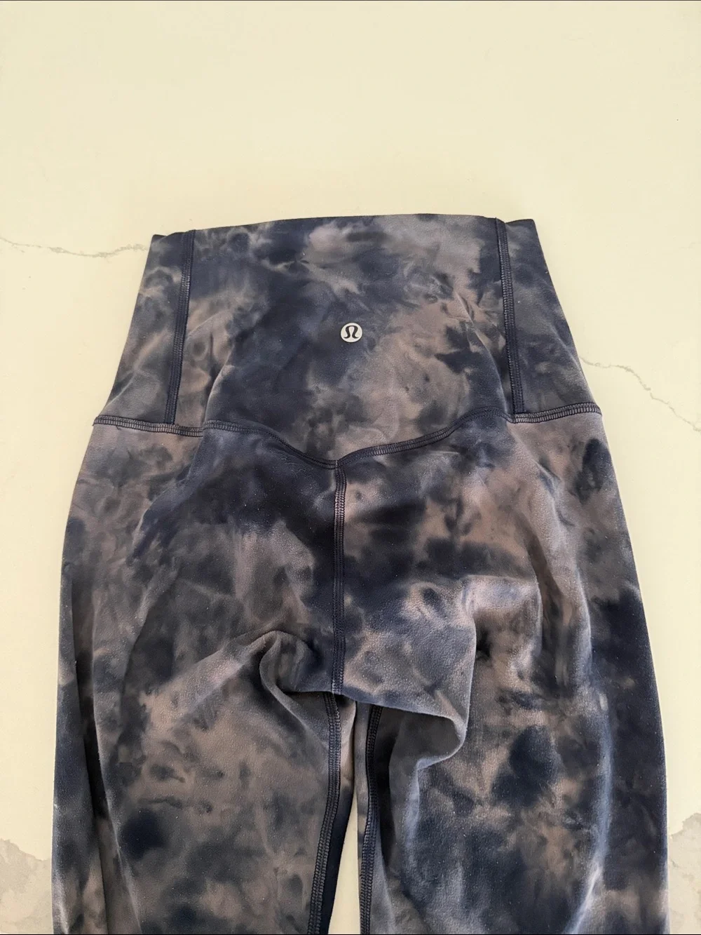 Lululemon Align High-Rise Crop Diamond Dye Blue Leggings